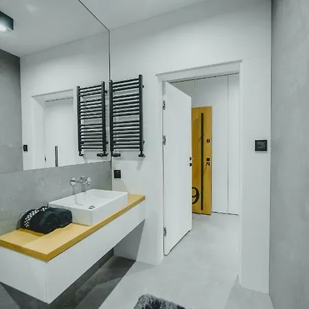 Apartament Modern Apartment
